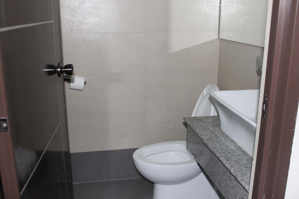 Cherry Midtown Hotel Olóngapo Habitación foto